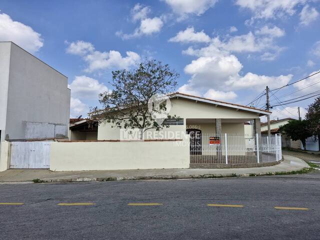 #7300 - Casa para Venda em Itatiba - SP