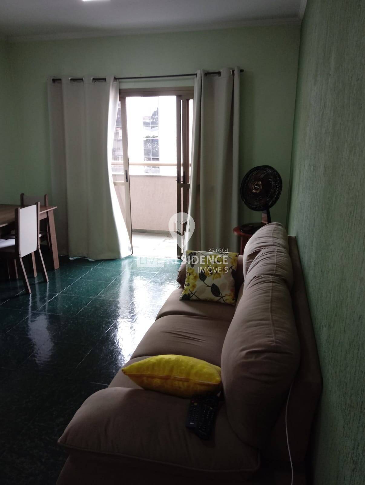 Apartamento à venda com 3 quartos, 103m² - Foto 1