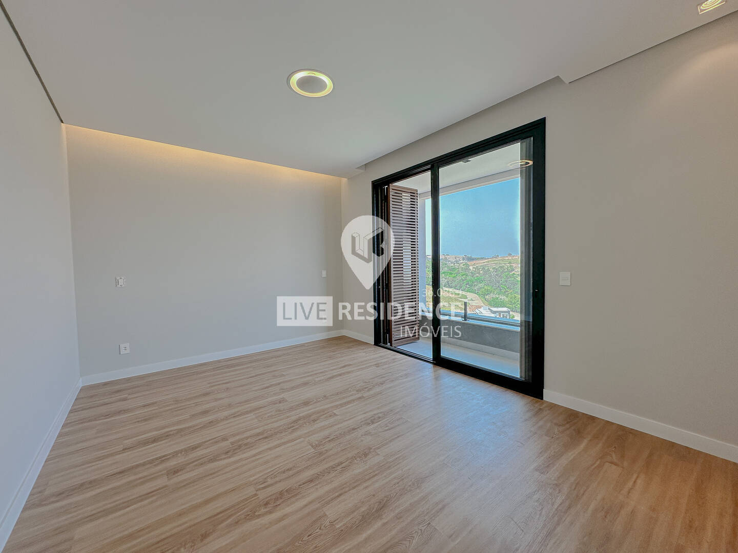 Casa à venda com 4 quartos, 352m² - Foto 37