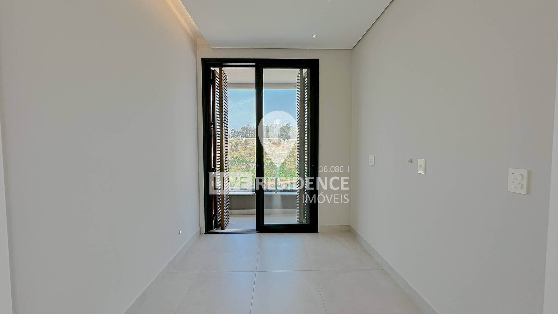 Casa à venda com 4 quartos, 352m² - Foto 71