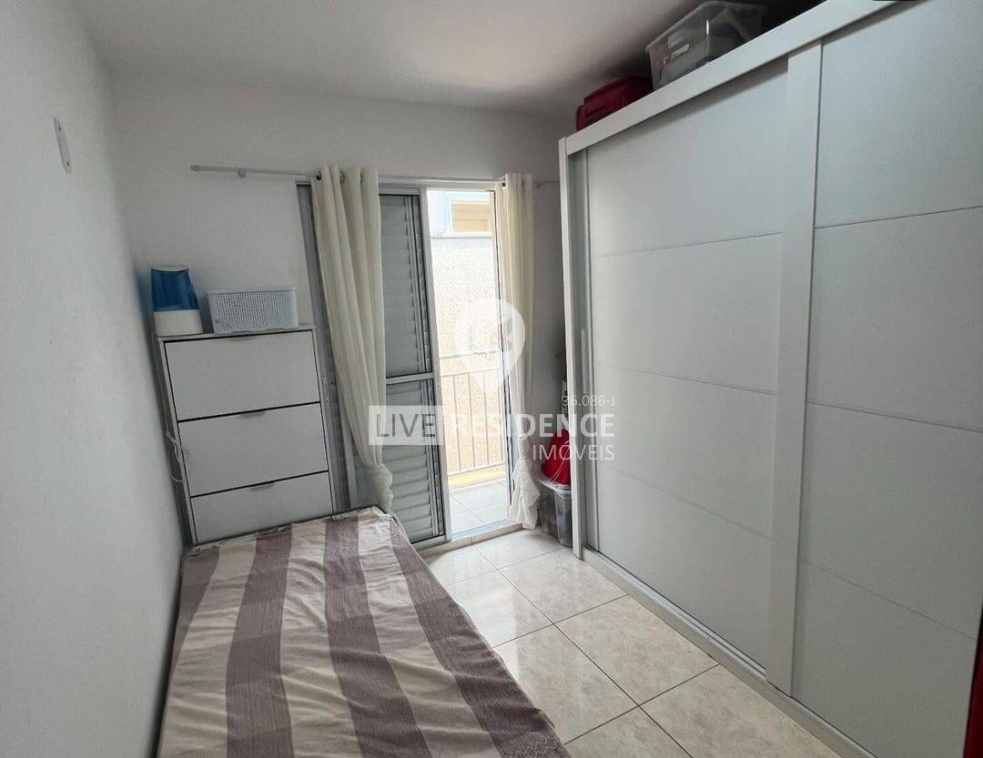 Casa à venda com 2 quartos, 80m² - Foto 8